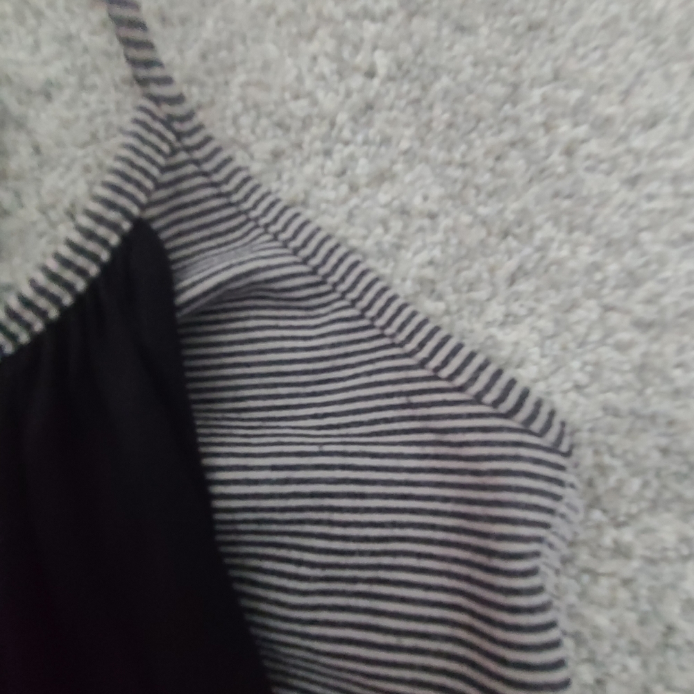 Tank Top - Picture 2 of 5